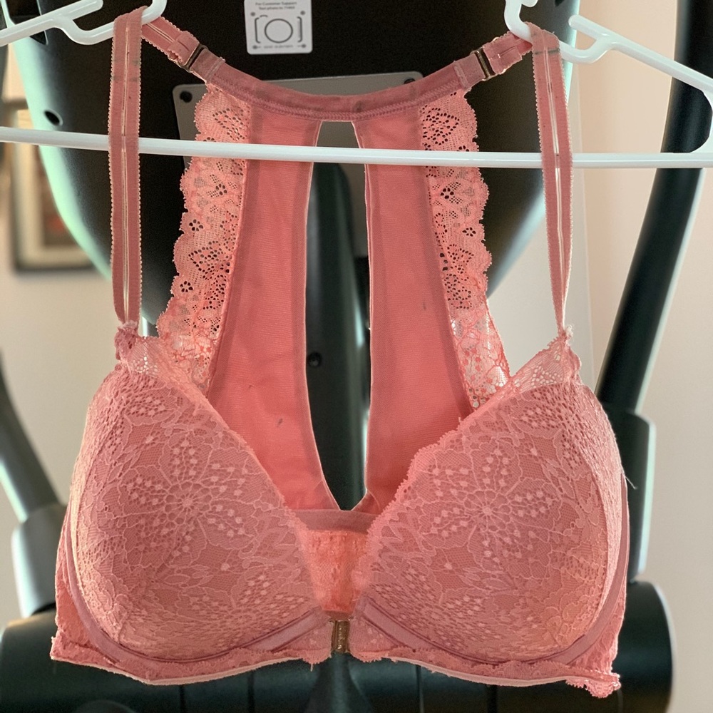 Victoria's Secret Pink Date Lace Push-Up Bra